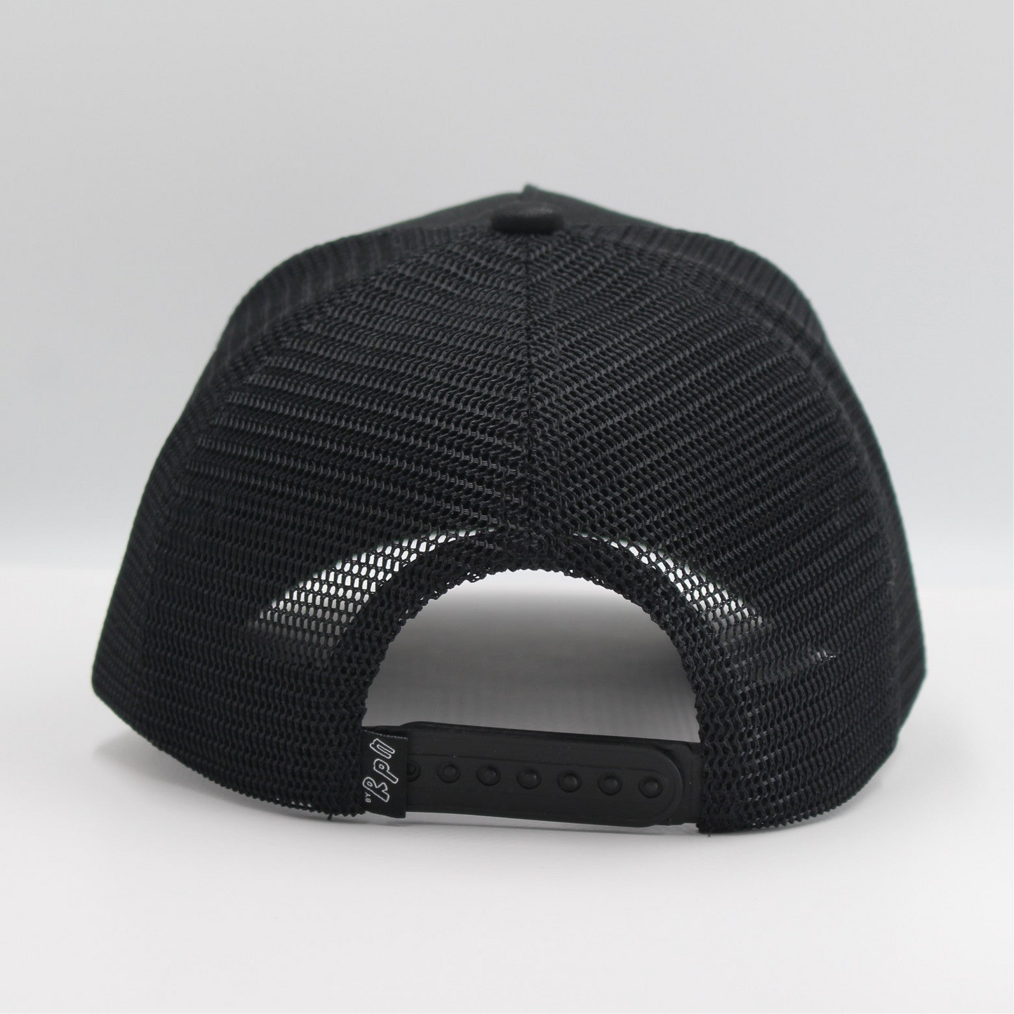 Gusto Italia snapback trucker black