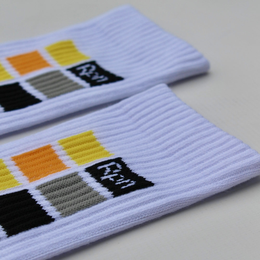 X3 pack socks in white with Hyper Geo series print