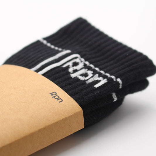 socks in black with white frame print