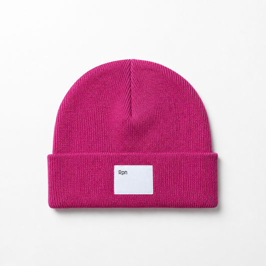 wide fit beanie in burgundy with woven label